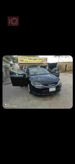 كرايسلر 200